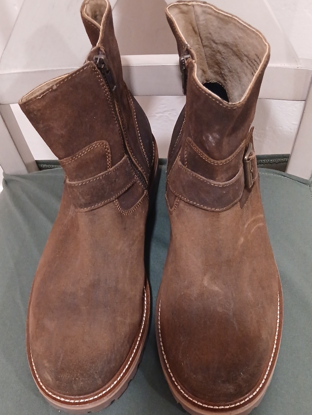 Banana Republic Brown Suede Chukka Zip Boots
